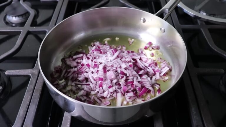 Traditional Jollof Rice Recipe - Flavorful and Simple - Cultures of ...