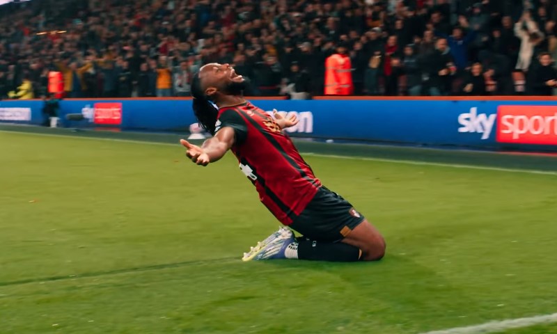 Antoine Semenyo celebrates a goal on his knees